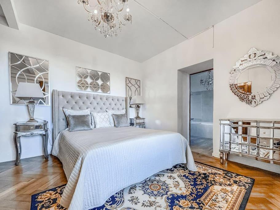 Brilliant Apartment In Chateau Du Chatelard Montreux Bagian luar foto